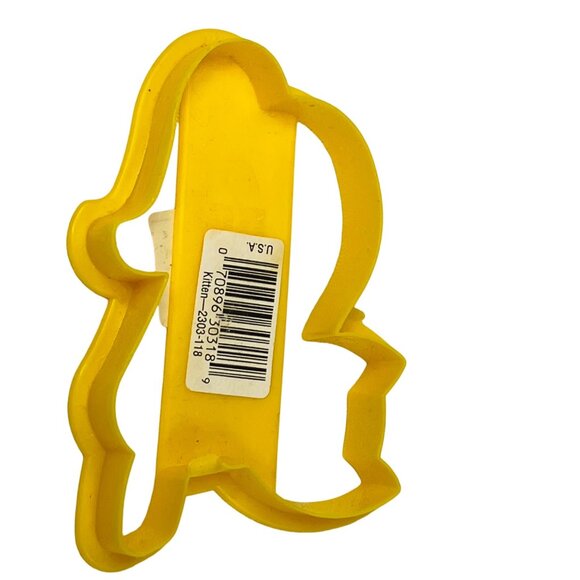 Yellow Cat Kitten Shaped Cookie Cutter By Wilton USA Vintage - Picture 3 of 5